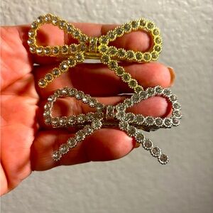 Bow hair clips